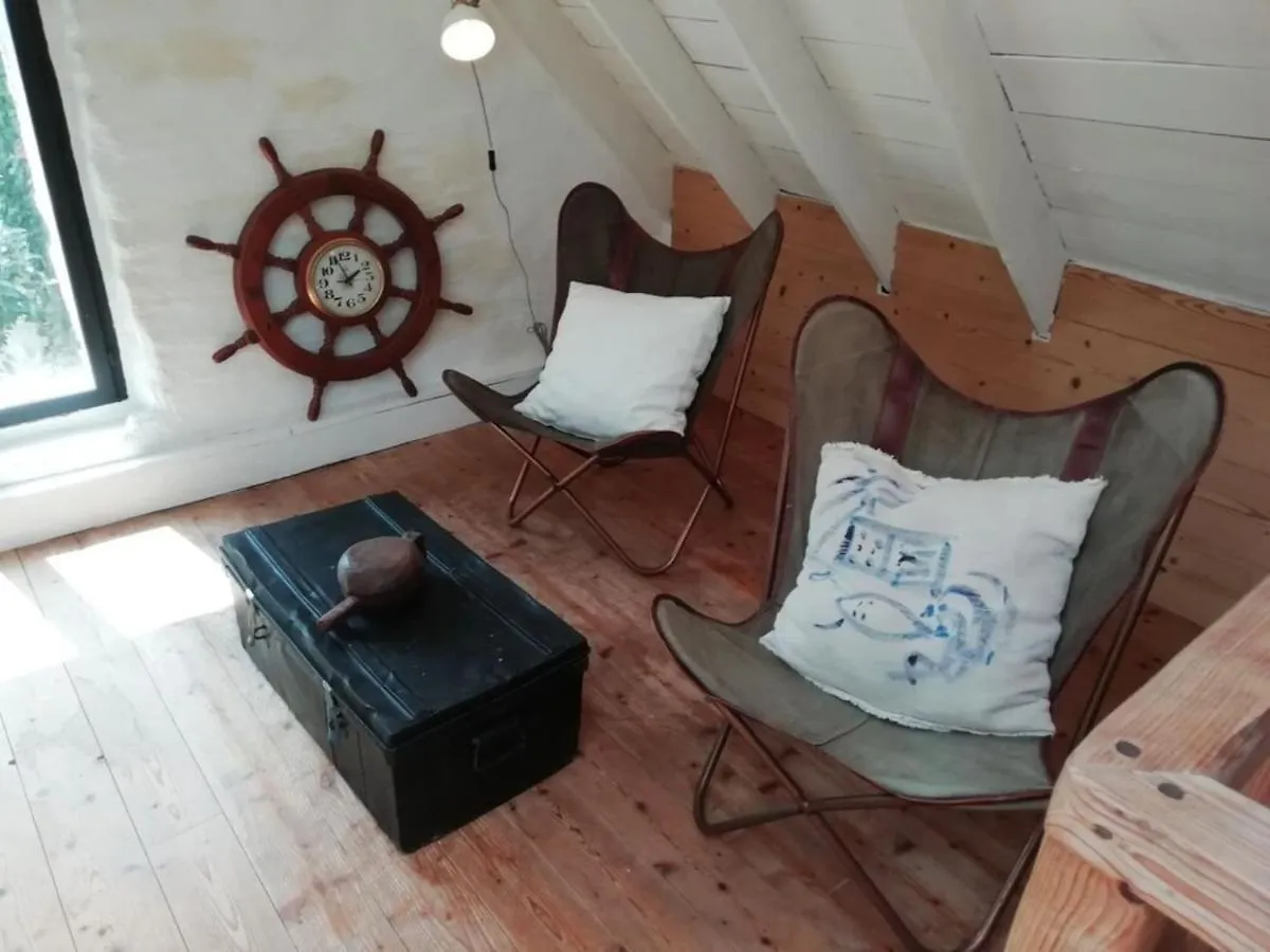 Charming Holiday Home Near Pointe Du Raz Kersaudy